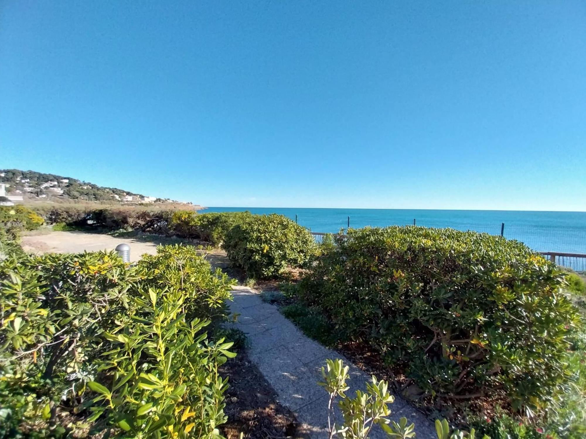 40 M², 1Ere Ligne Mer, Dernier Etage Avec Ascenseur Sète Exteriör bild